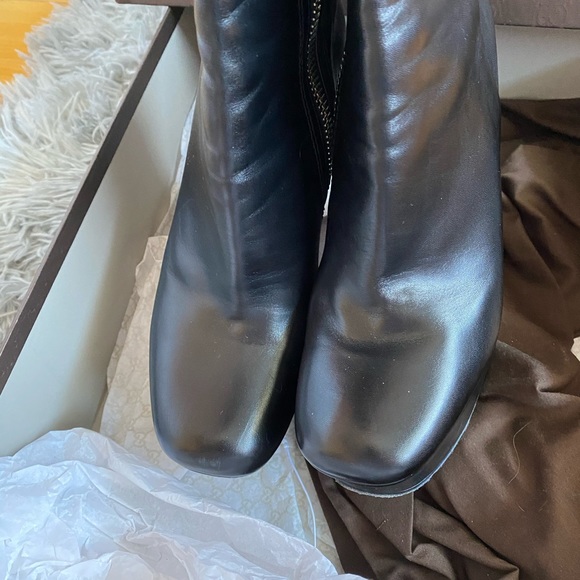 Authentic Gucci Claudie Platform Boots - Picture 6 of 9